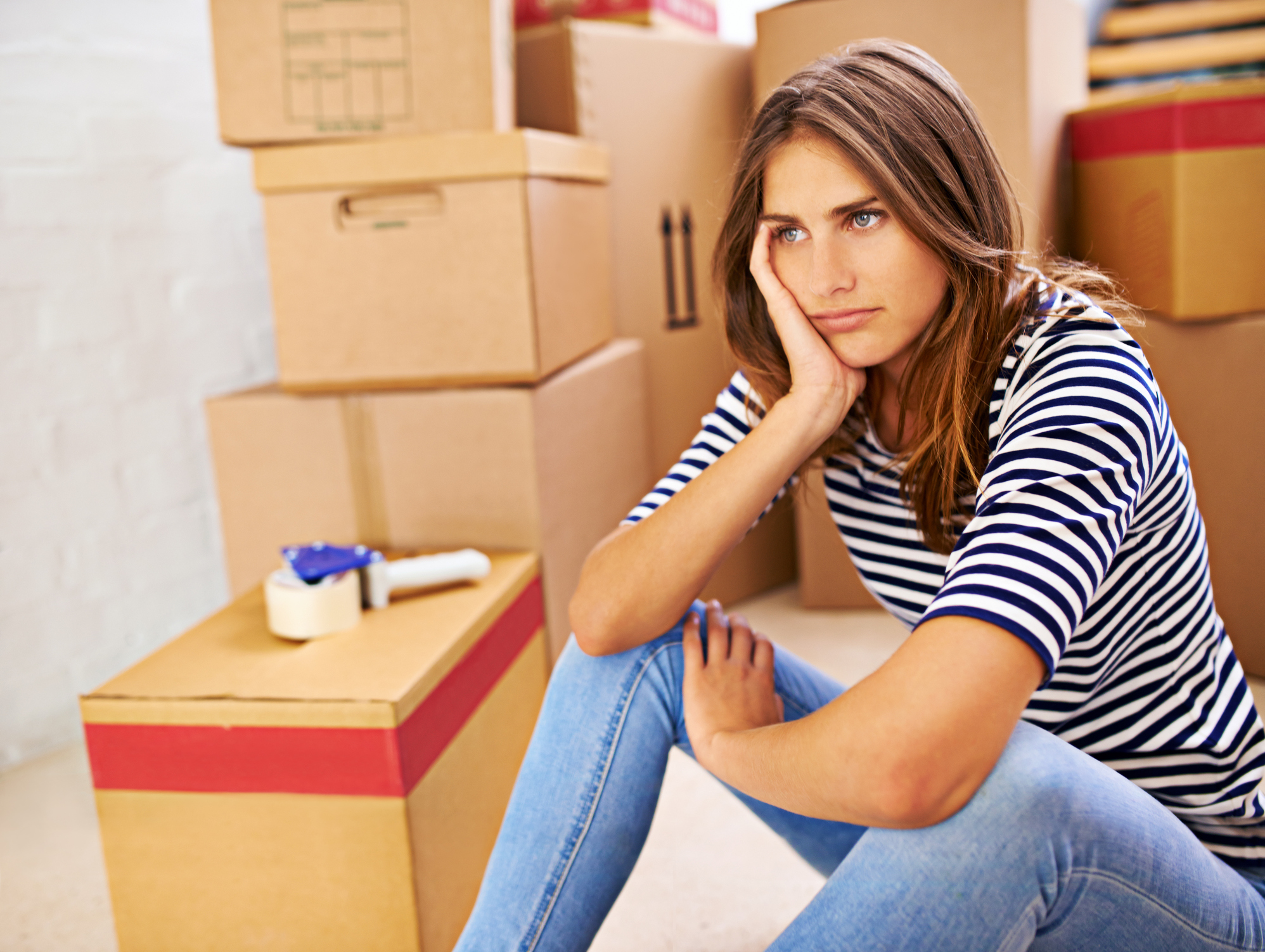 How to Make Moving Less Stressful: 8 Essential Tips