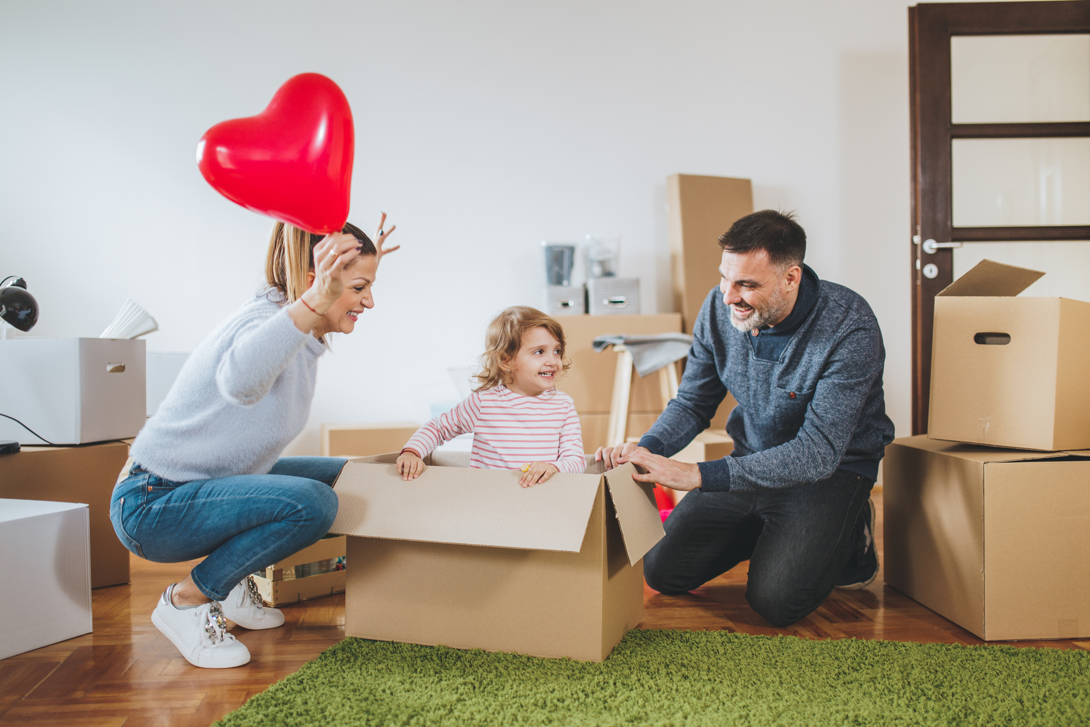 How to Help Your Kids Handle a Move to a New Town